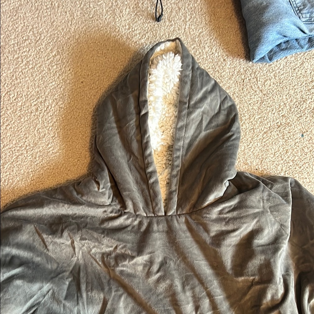 Comfy Oversized Hoodie in Gray